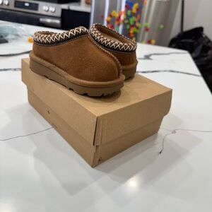 UGG Brown Slippers Cozy Suede Slip-On